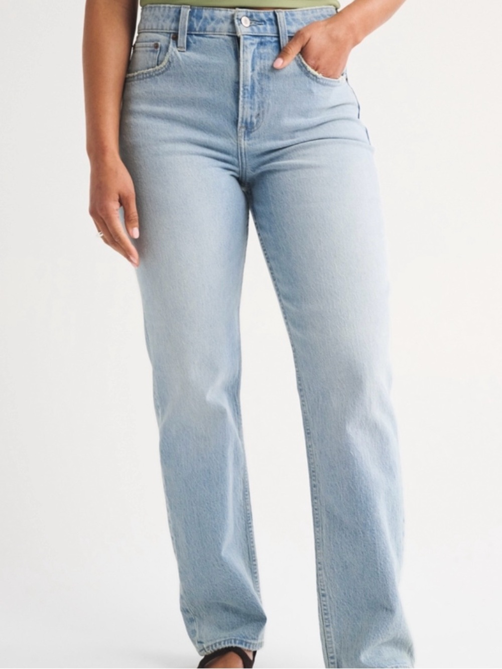 Abercrombie & Fitch Curve Love The 90s Straight Ultra High Rise 10Long